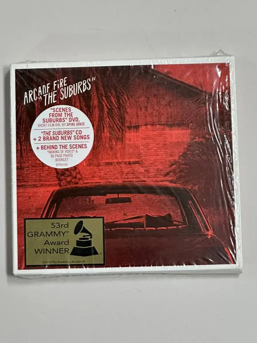 아케이드 파이어 /Scenes From The Suburbs cd/dvd